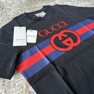 Men Gucci black short sleeve tshirt